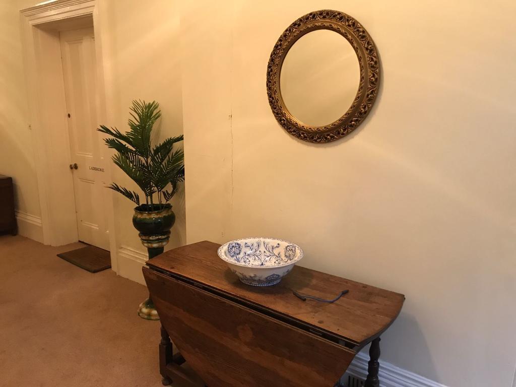 Leamington Spa Serviced Apartments - Radbourne エクステリア 写真
